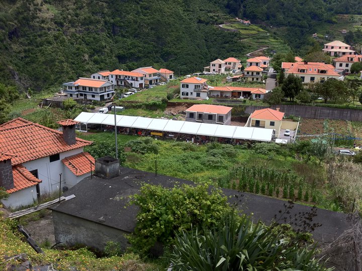 248402_193200690732428_4095197_n